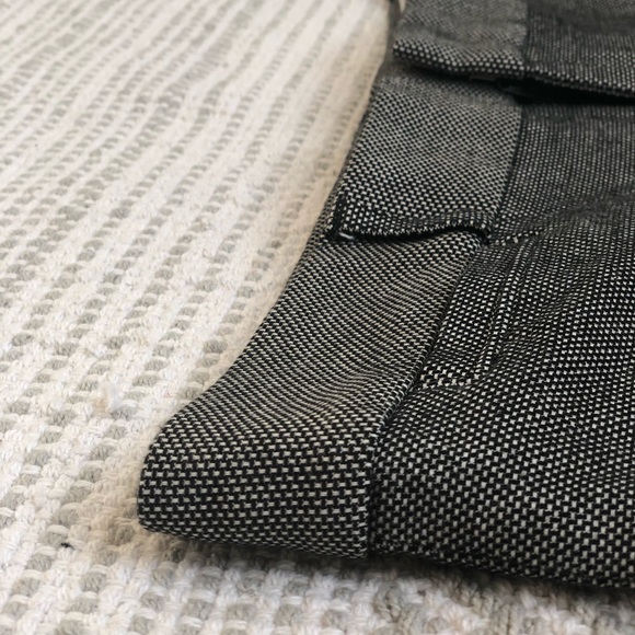 Cropped Pants - Picture 2 of 5